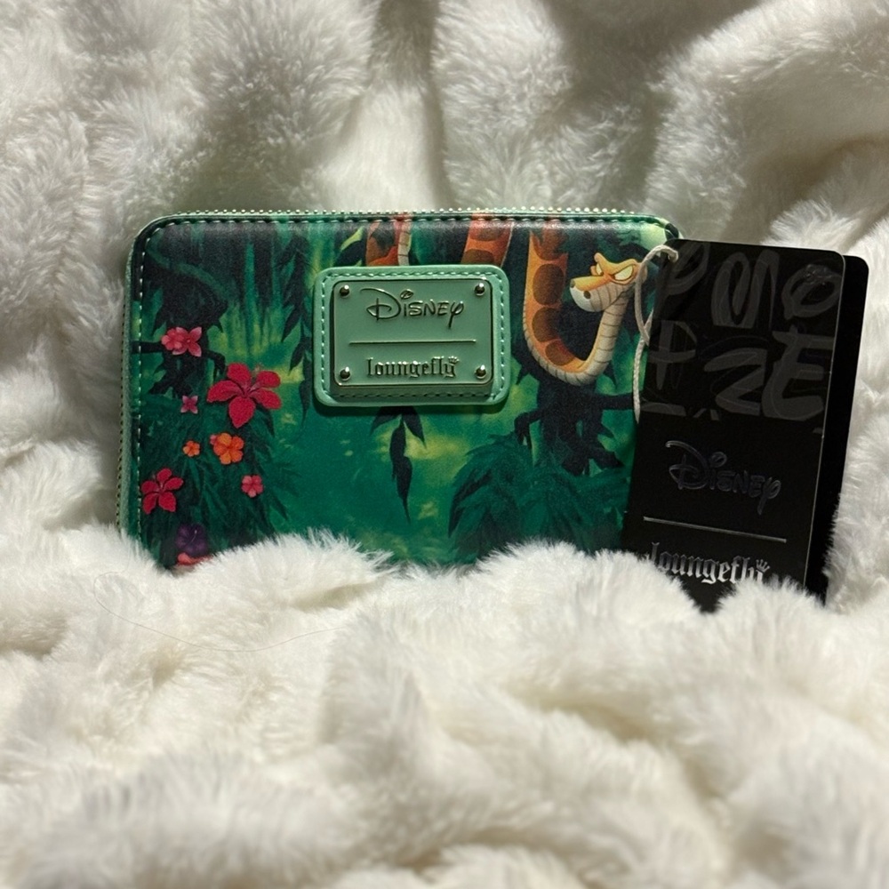 Disney Loungefly Jungle Book Wallet - Picture 2 of 6
